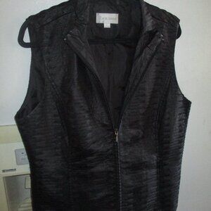 Erin London Black zip up vest faux leather look L